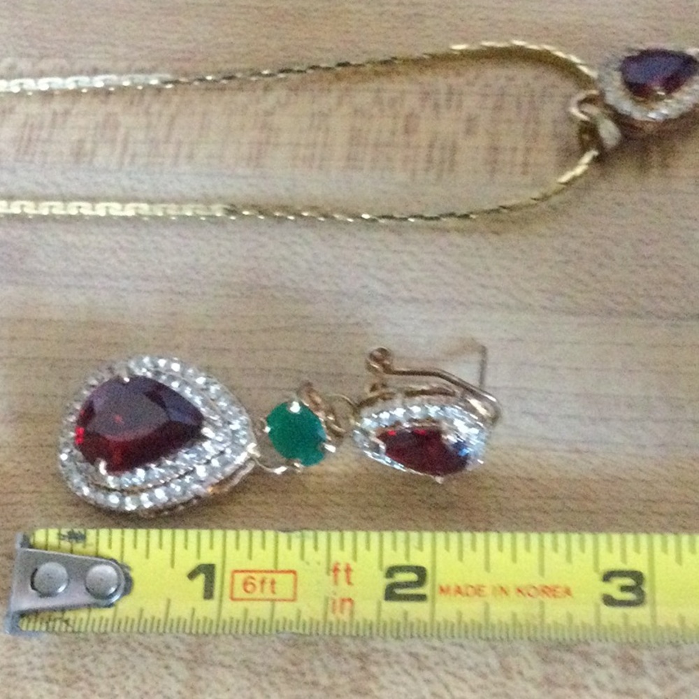 Jewelry Set - Picture 9 of 14